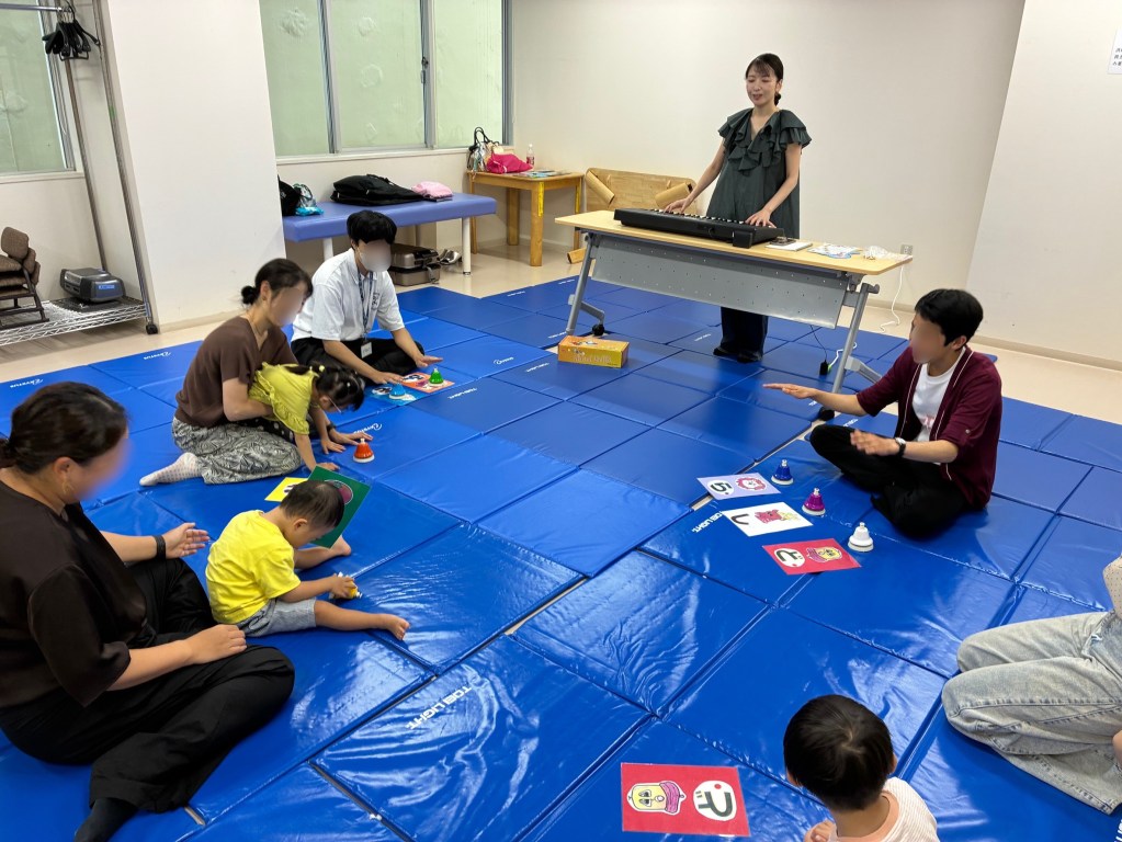 8月リトミック様子